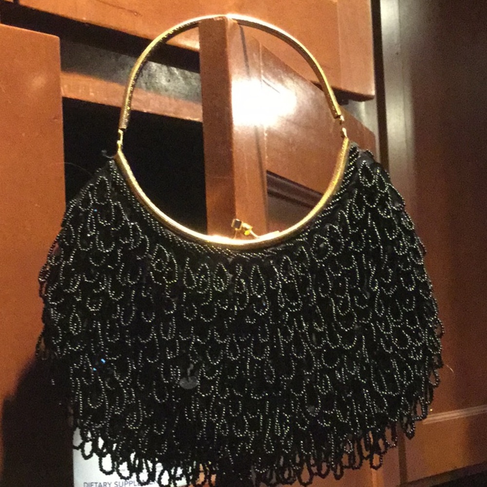 Vintage antique chic purse metal handle fringe Hong Kong Christmas brunch boho - Picture 7 of 10